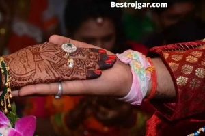 Sister brother got married, due to which government employees were also stunned